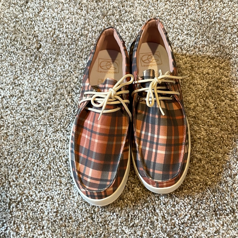 Boat shoes- womens